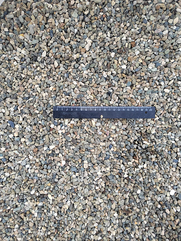 Kamenclub.ru: Галька речная окат (серая) фр.5-10 мм купить  в Кемерово галька речная серая, серый, темно-серый, светло-серый, коричневый речная окатанная галька декоративная ландшатфная 5000 руб/т   фото КАМЕНЬ КЛУБ