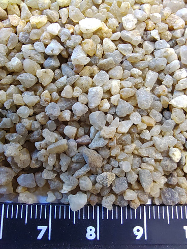 Кварцевый песок для водоподготовки фр. 1,6-3 мм.  купить в Кемерово фото Камень Клуб