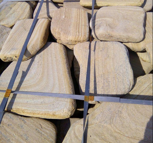 Kamenclub.ru: Песчаник пластушка галтованный желтый с рисунком (3 см)  купить в Кемерово плитняк - пластушка желтый песчаник 21000 руб/м3   фото КАМЕНЬ КЛУБ