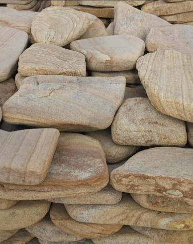 Kamenclub.ru: Песчаник пластушка галтованный желтый с рисунком (3 см)  купить в Кемерово плитняк - пластушка желтый песчаник 21000 руб/м3   фото КАМЕНЬ КЛУБ