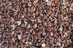 Kamenclub.ru: Мраморная крошка (щебень галтованный розовый) фр.40-70 мм.  купить в Кемерово мрамор розовый, красный галтовка мраморная щебня 15000 руб/т   фото КАМЕНЬ КЛУБ