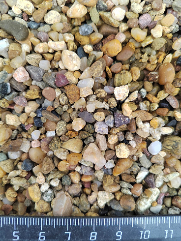 Галька речная окат (рыжая) фр.3-5 мм купить в Кемерово 