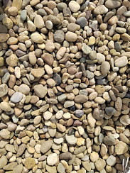 Kamenclub.ru: Галька речная окат рыжая фр. 20-40 мм. купить  в Кемерово галька речная окатанная рыжая желтая серая округлая речная галька 5000 руб/т   фото КАМЕНЬ КЛУБ