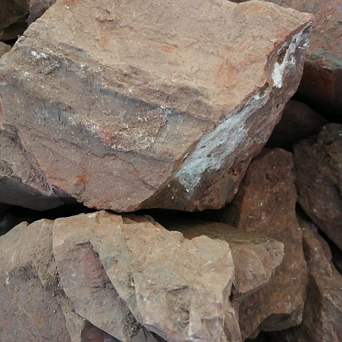 фото Яшма красная  (фр. 70-100 мм)  купить в Кемерово в интернет-портале КАМЕНЬ КЛУБ