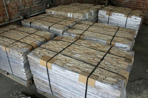 Kamenclub.ru: Песчаник (лапша) art PSG-3-01  купить в Кемерово    2300 руб/кв.м   фото КАМЕНЬ КЛУБ