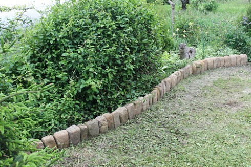 Kamenclub.ru: Песчаник для строительства и кладки блочный (фр 100-200 мм)  купить в Кемерово песчаник бежевый серый рыжий валун мелкий для строительства песчаник 6500 руб/т   фото КАМЕНЬ КЛУБ