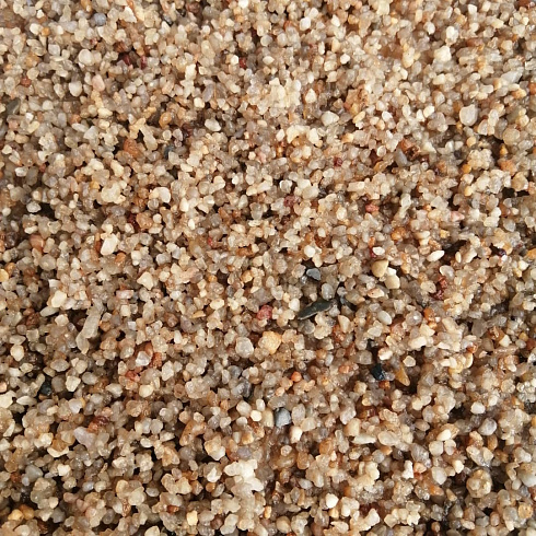 Кварцевый песок сухой фракцинированный фр. 1,6-4 мм.  купить в Кемерово фото Камень Клуб