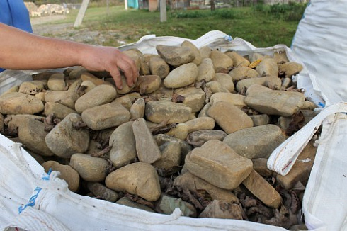 Kamenclub.ru: Песчаник брусчатка  купить в Кемерово    5 500 руб/т   фото КАМЕНЬ КЛУБ