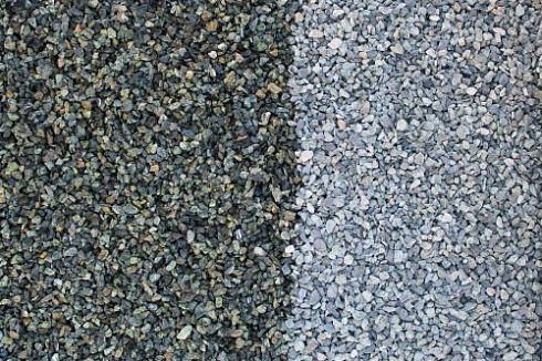 Kamenclub.ru: Щебень крошка зеленый (змеевик) фр. 5-10 мм  купить в Кемерово змеевик зеленый, салатовый ландшафтный декоративный щебень крошка 7 200 руб/т   фото КАМЕНЬ КЛУБ