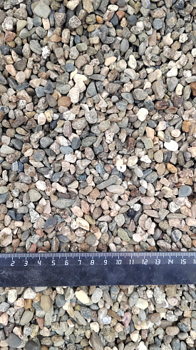 Kamenclub.ru: Галька речная окат (серая) фр.5-10 мм купить  в Кемерово галька речная серая, серый, темно-серый, светло-серый, коричневый речная окатанная галька декоративная ландшатфная 5000 руб/т   фото КАМЕНЬ КЛУБ