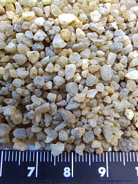 Кварцевый песок для водоподготовки фр. 1,6-3 мм.  купить в Кемерово фото Камень Клуб