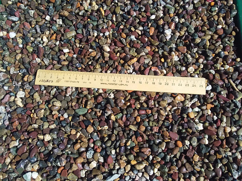 Kamenclub.ru: Галька речная окат цветная фр.5-10 мм. купить  в Кемерово галька речная белый, серый, красноватый, синий, темно-серый речная окатанная галька декоративная 6800 руб/т   фото КАМЕНЬ КЛУБ