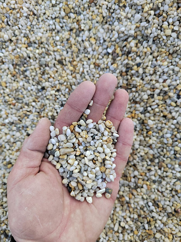 фото Галька крымская жемчужная фр. 3-5 мм. купить в Кемерово  в интернет-портале КАМЕНЬ КЛУБ